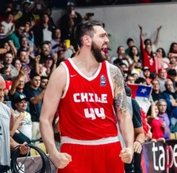 Chile sorprende al aguantar la reacción argentina y asegurar una histórica victoria