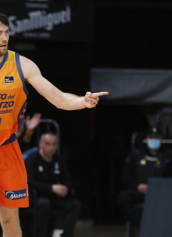 El Valencia Basket da las gracias a Mike Tobey en su adiós