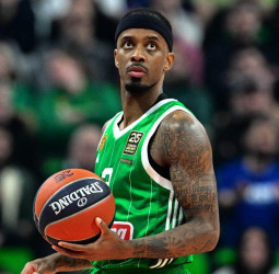 El Estrella Roja pone sus ojos en Lorenzo Brown