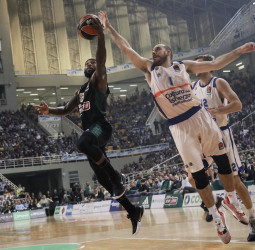 El Valencia Basket sale derrotado de Atenas (91-80)