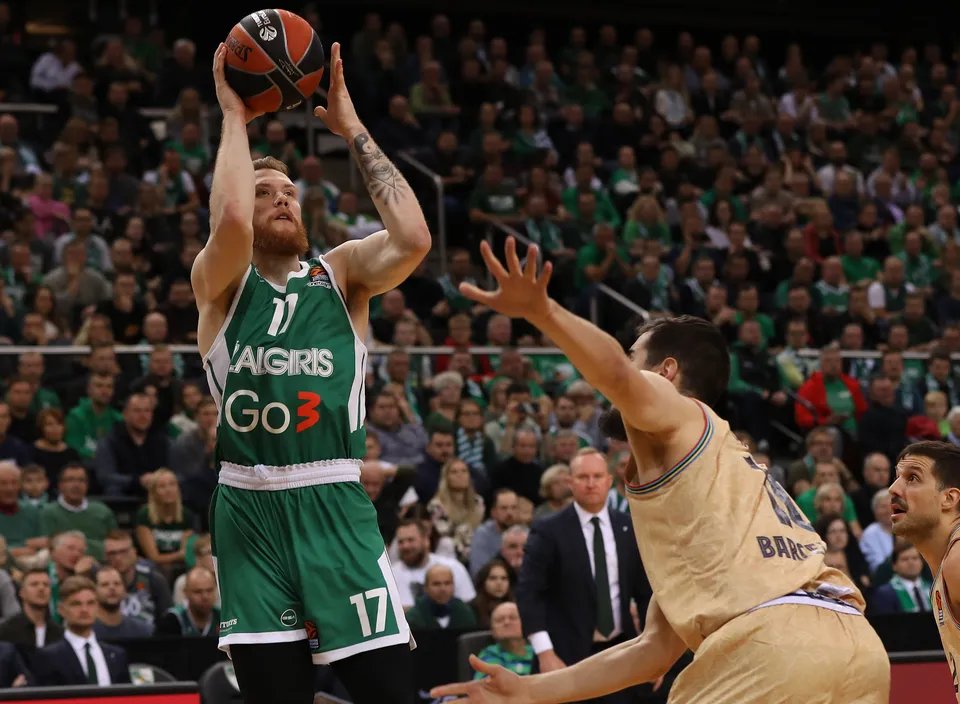 El Barcelona pierde por la mínima en Kaunas (73-72)