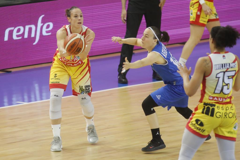 Spar CityLift Girona manda en Salamanca para invertir el factor cancha (64-70) [0-1]