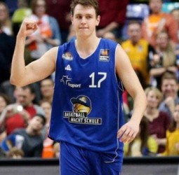 El Unicaja piensa en Voigtmann en caso de que se marche Fran Vázquez