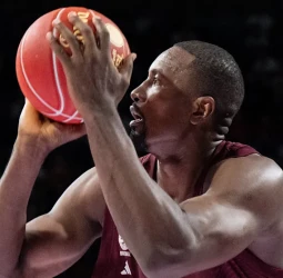 Buenas sensaciones de Ibaka en su vuelta a la EuroLeague