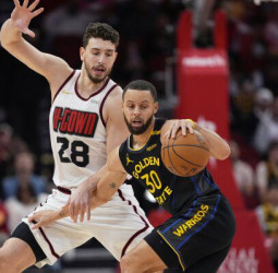 La noche NBA: Warriors ganan, Thunder pierden