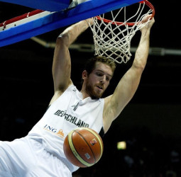 Tim Ohlbrecht, objetivo del Maccabi