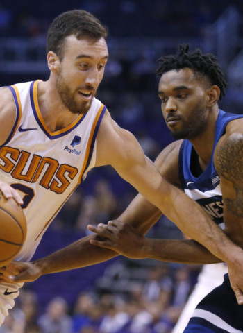 Los Phoenix Suns se lo piensan mejor y recuperan a Frank Kaminsky