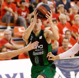 Así está la lucha por el playoffs a tres jornadas para el final