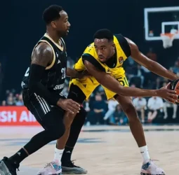 El Fenerbahce logra una trabajada victoria en Lyon, 73-77