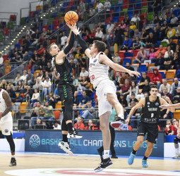 El Surne Bilbao prosigue con su racha en Chequia (54-68)