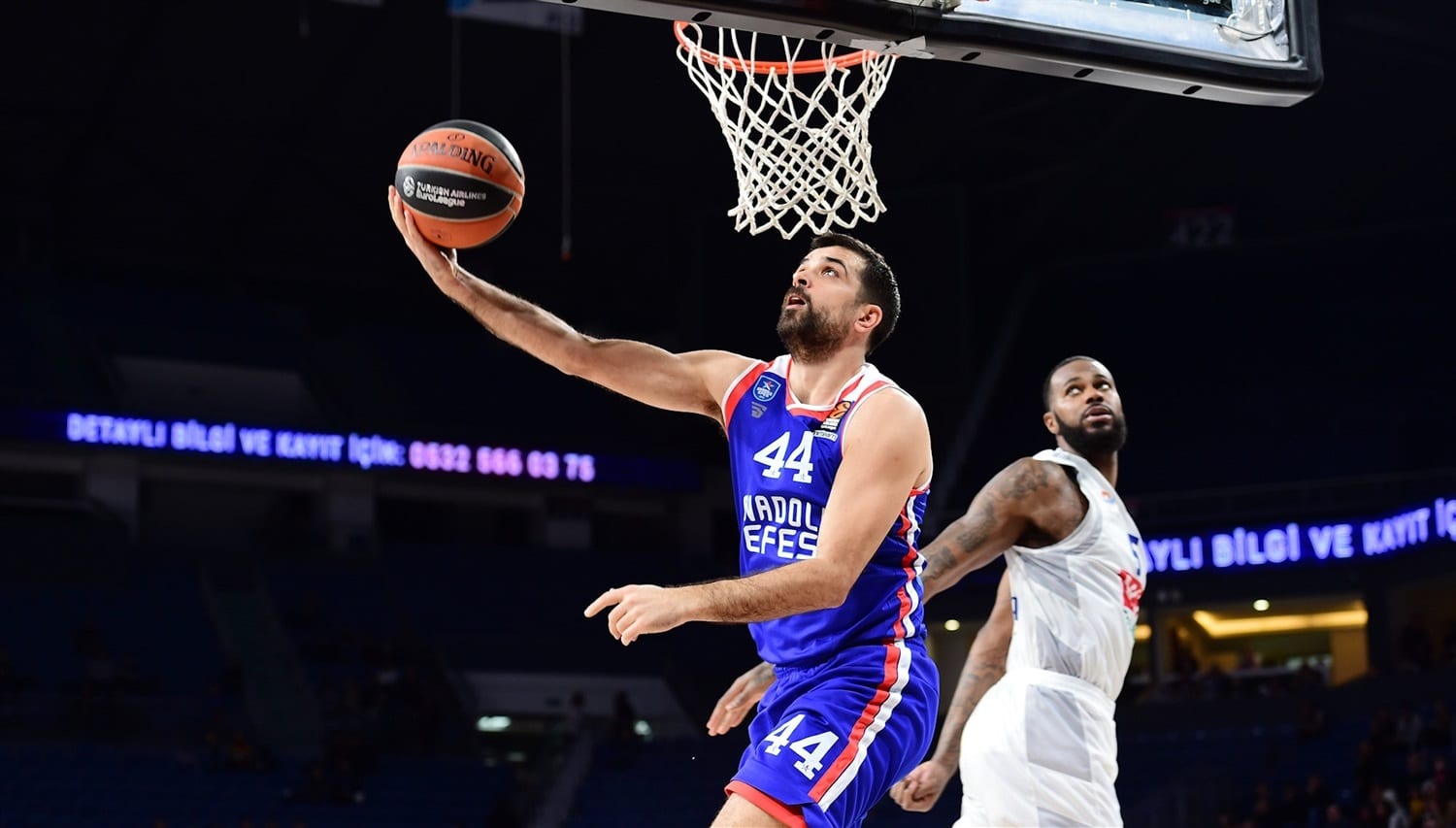 Krunoslav Simon saldrá del Anadolu Efes
