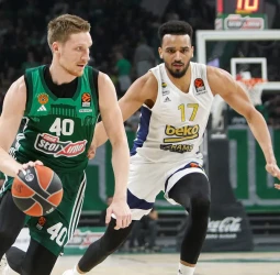 El Panathinaikos mantiene su feudo inexpugnable, 74-63