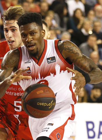 Casademont Zaragoza cede en Manresa antes de la Copa (85-67)