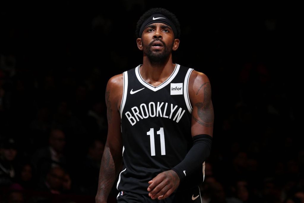 Giro en la situación de Kyrie Irving