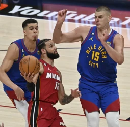 Denver golpea primero en la final de la NBA (93-104) [1-0]