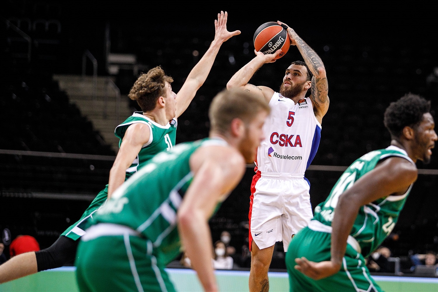 Mike James, MVP de la jornada 9 de la EuroLeague