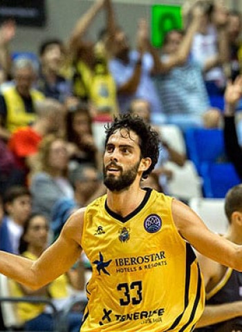 El Iberostar Tenerife estrena su casillero continental a costa de un MHP Riesen Ludgwisgburg muy físico (82-72)