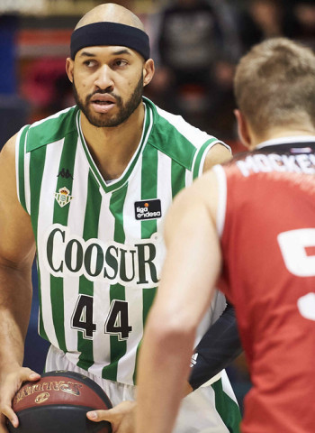 El Coosur Betis sigue su escalada y hunde al Montakit Fuenlabrada (69-85)