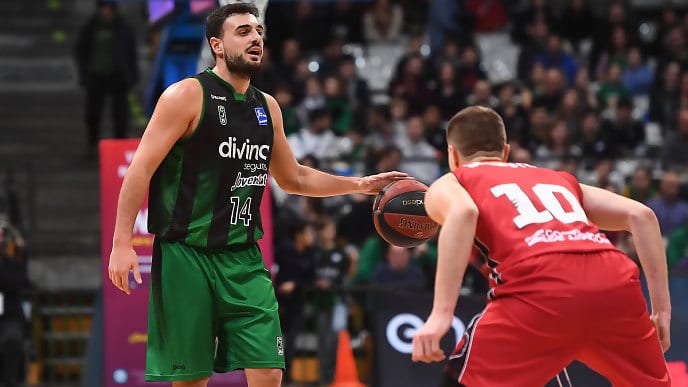 Victoria importante de la Penya para consolidarse en plazas de playoff. Todorovic, magnánimo (88-73)