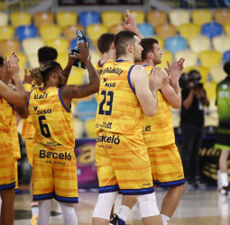 Herbalife Gran Canaria cambia de imagen y sale de la zona roja (87-71)