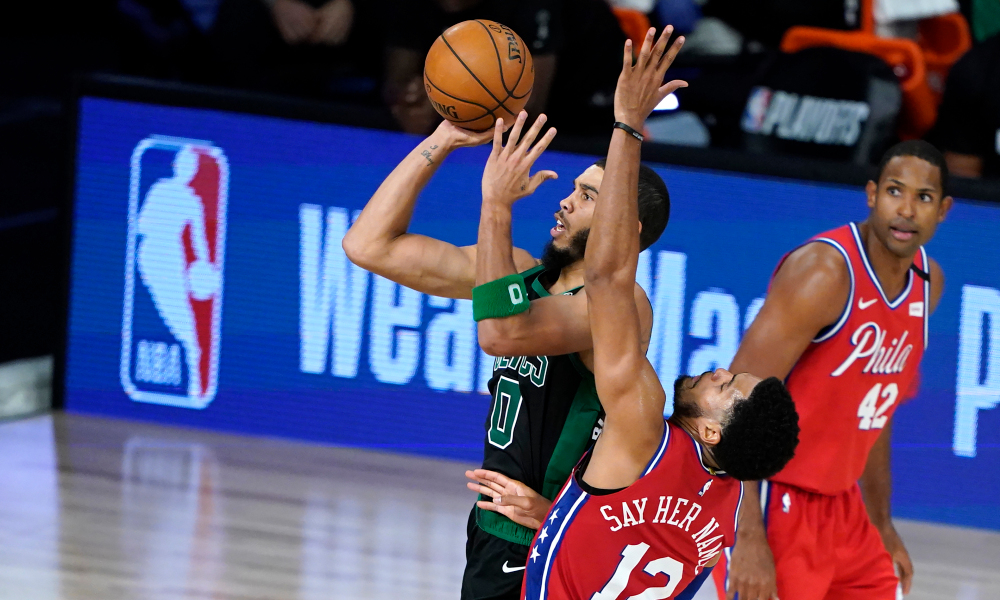 Los Celtics, remontada y victoria al ritmo de Tatum y Brown (101-109) [1-0]