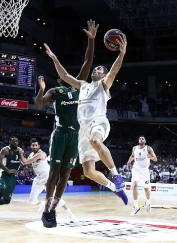 Fabien Causeur, MVP de la jornada 25 de la EuroLiga