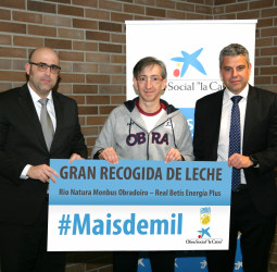El Rio Natura Monbus y Obra Social “La Caixa” buscan superar los 1.000 litros de leche en la recogida solidaria de este sábado