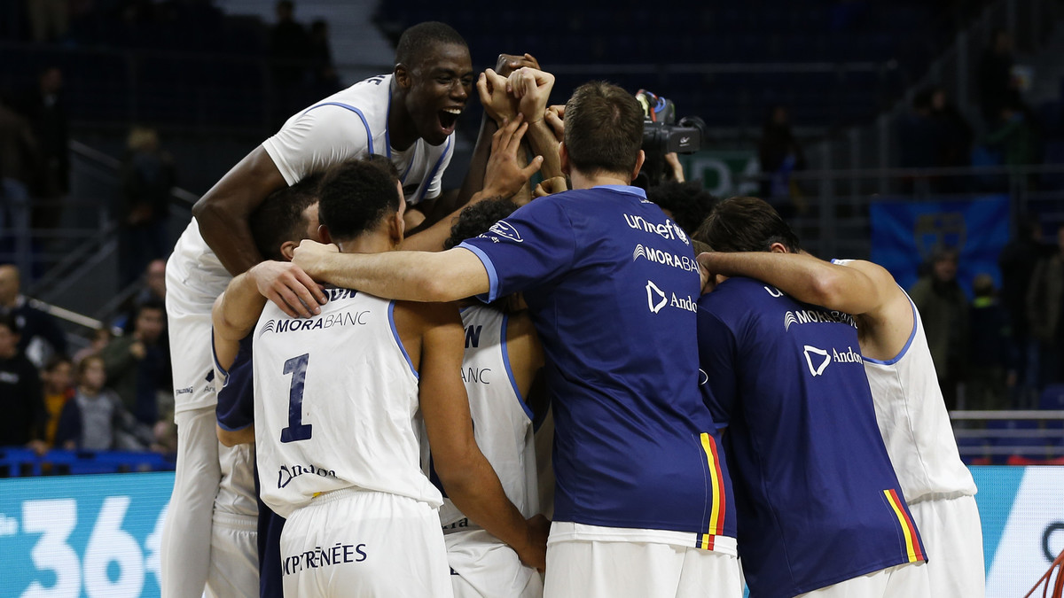 Si perdonas, no te perdonan (79-87)