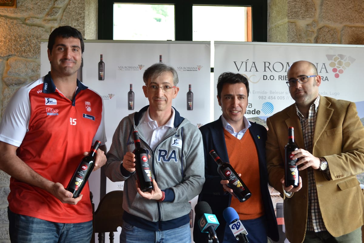 El Rio Natura Monbus Obradoiro presenta su Vino Oficial 2016 en las bodegas Vía Romana