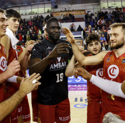 El Casademont Zaragoza doblega al BAXI Manresa (65-72)