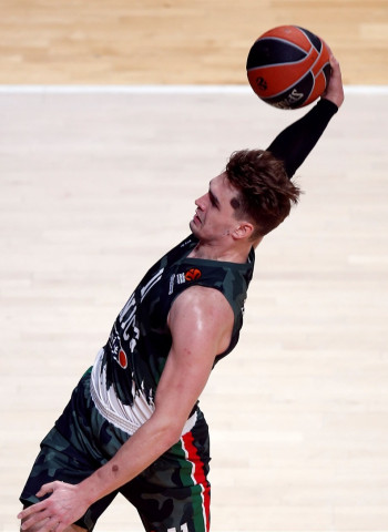 Disfruta de las mejores jugadas de la jornada en la EuroLeague