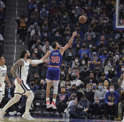 Un vistazo a la noche NBA
