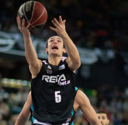 Ricardo Fischer no continuará en el RETAbet Bilbao Basket