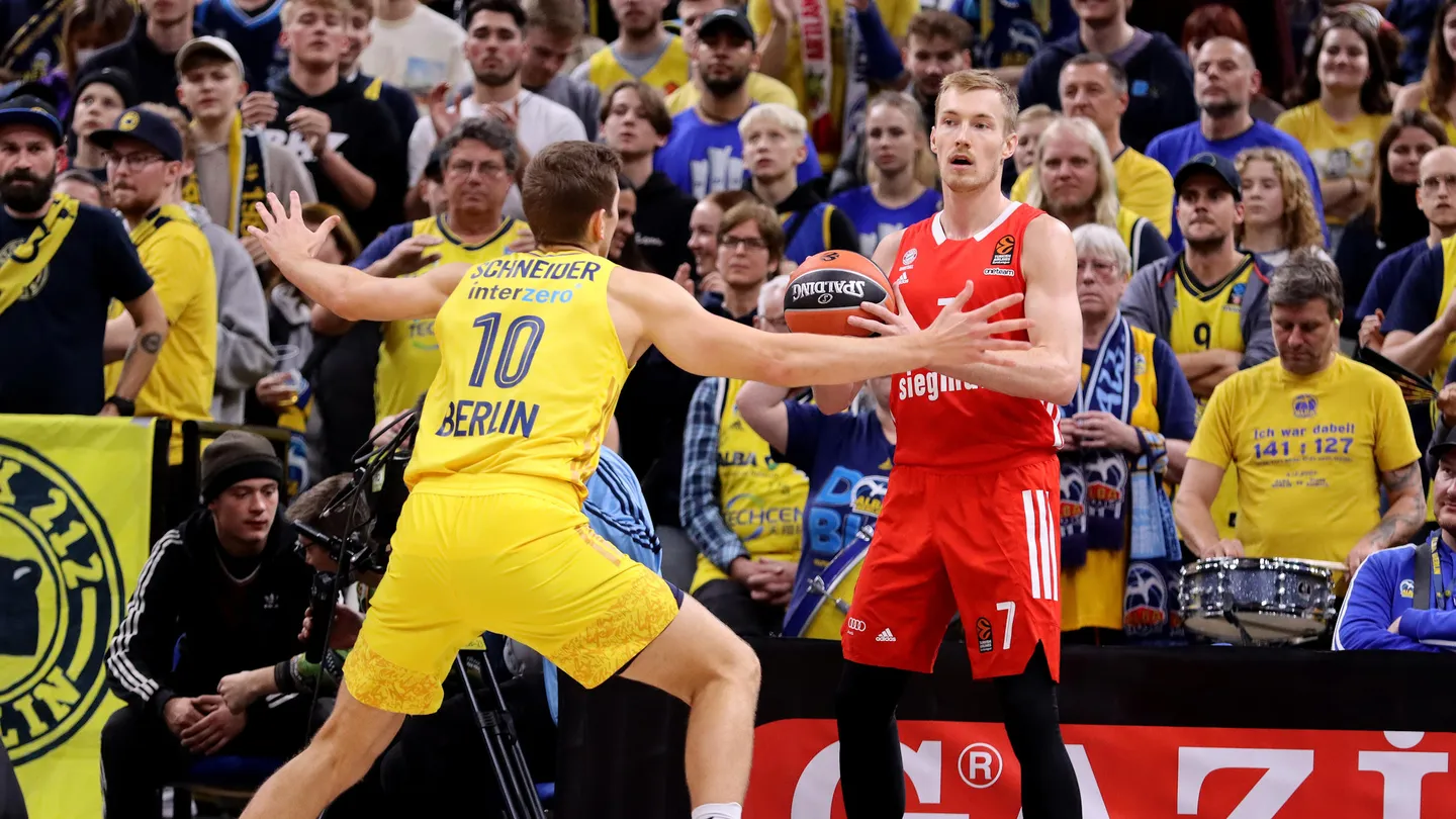 El Bayern gana en Berlín y se mantiene perfecto ante el ALBA en la EuroLeague (77-79)