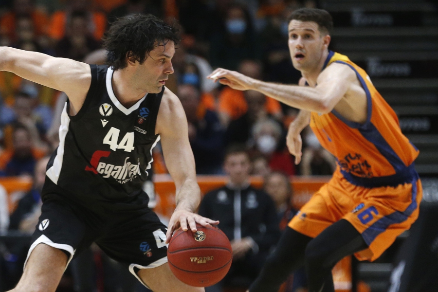 Valencia Basket no puede con la Virtus Segafredo Bologna en la semifinal de la 7DAYS EuroCup (73-83)