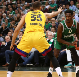 Nigel Hayes será, a falta de superar el reconocimiento médico, jugador del Barcelona
