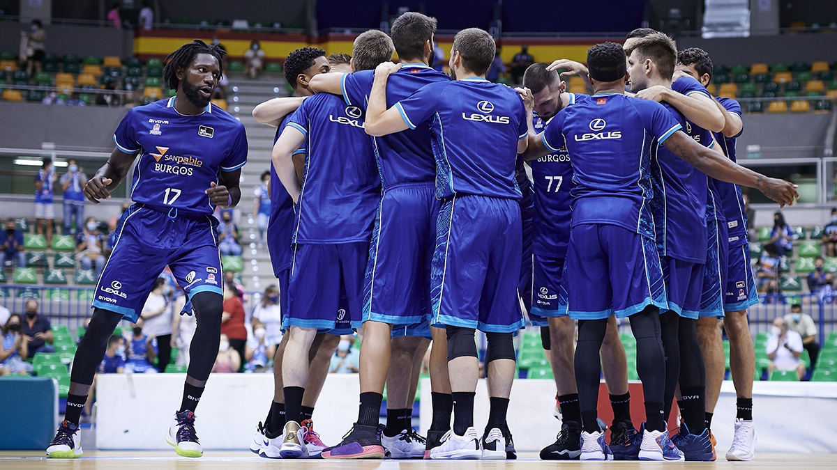 Un paso adelante para completar la pretemporada (69-76)