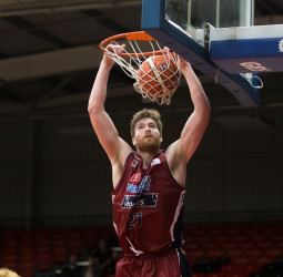 El Rio Natura Monbus Obradoiro salda positivamente su participación en el R3 International Basketball Tournament