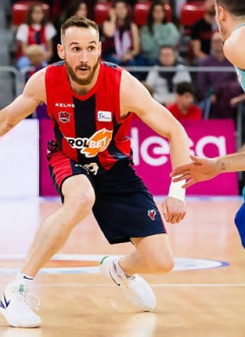 KIROLBET Baskonia y FC Barcelona Lassa se miden en un segundo duelo vital
