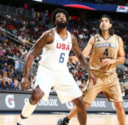 Argentina sufre el poderío de los Estados Unidos (111-74)