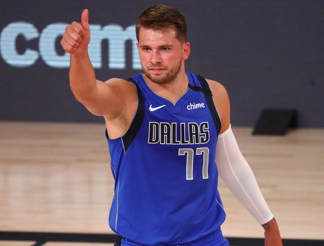 Luka Doncic, notable debut en los playoffs