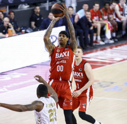 El BAXI Manresa gana al UCAM Murcia y se aleja del descenso (93-83)