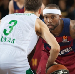 El trabajo colectivo del Barcelona vuelve a dar sus frutos ante el Zalgiris (92-86)