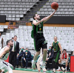 Derrota del Joventut contra el Unicaja en el Olímpic (77-90)