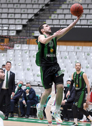 Derrota del Joventut contra el Unicaja en el Olímpic (77-90)