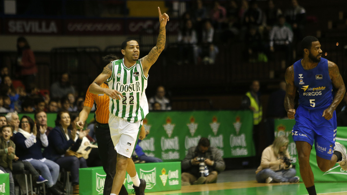 Clara victoria de Coosur Real Betis y brillante debut de Green (79-66)