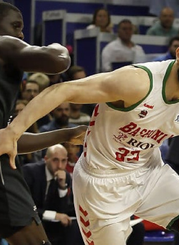 Trabajada victoria a domicilio del Baskonia ante el Movistar Estudiantes (70-76)
