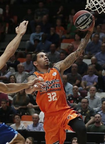 Valencia Basket se consolida como segundo y San Pablo Burgos no conoce la victoria (87-78)