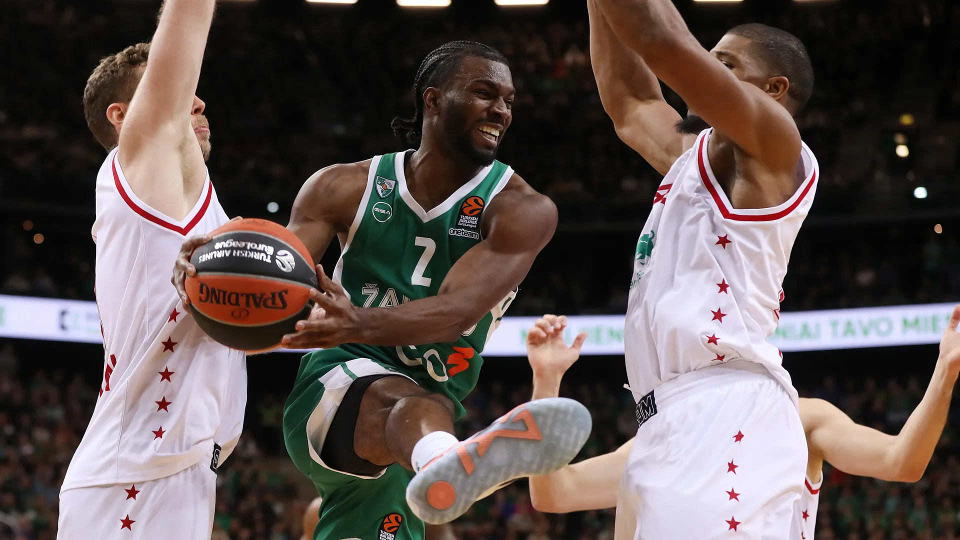 El Zalgiris derrota al Milán y se mantiene perfecto en casa (71-62)