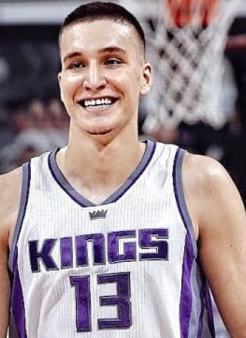 Bogdanovic anota sus primeros puntos NBA